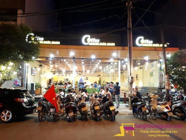 Cần sang quán cà phê nằm mặt tiền đường, khu dân cư đông đúc, trung tâm TP. Biên Hoà.