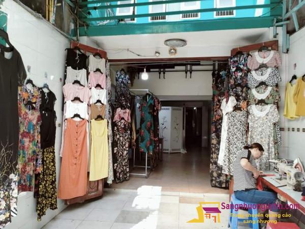 Sang lại shop thời trang mặt tiền đường lớn, nằm khu dân cư đông đúc, trung tâm quận Gò Vấp.