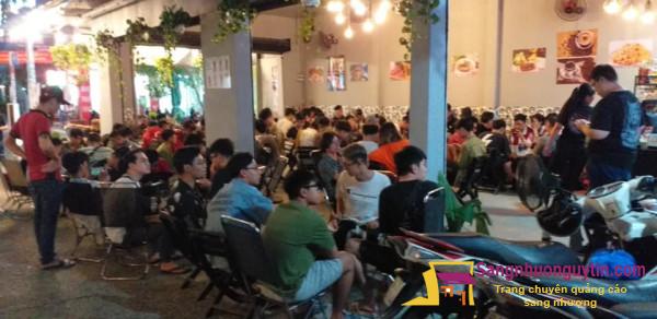 Sang quán cafe