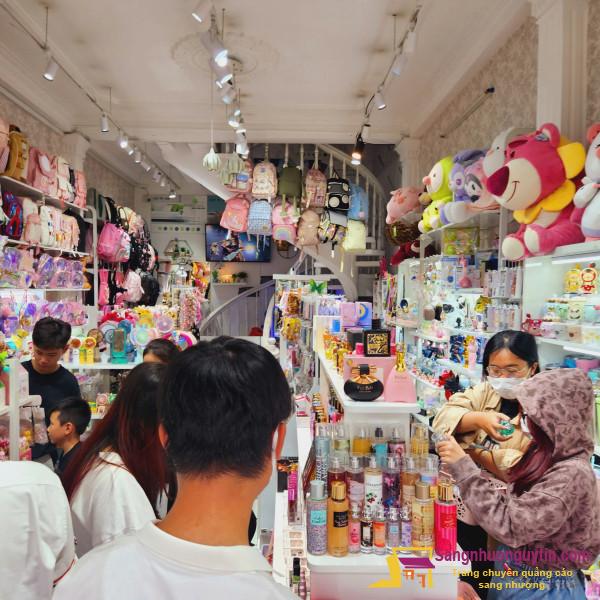 Sang nhượng cửa hàng